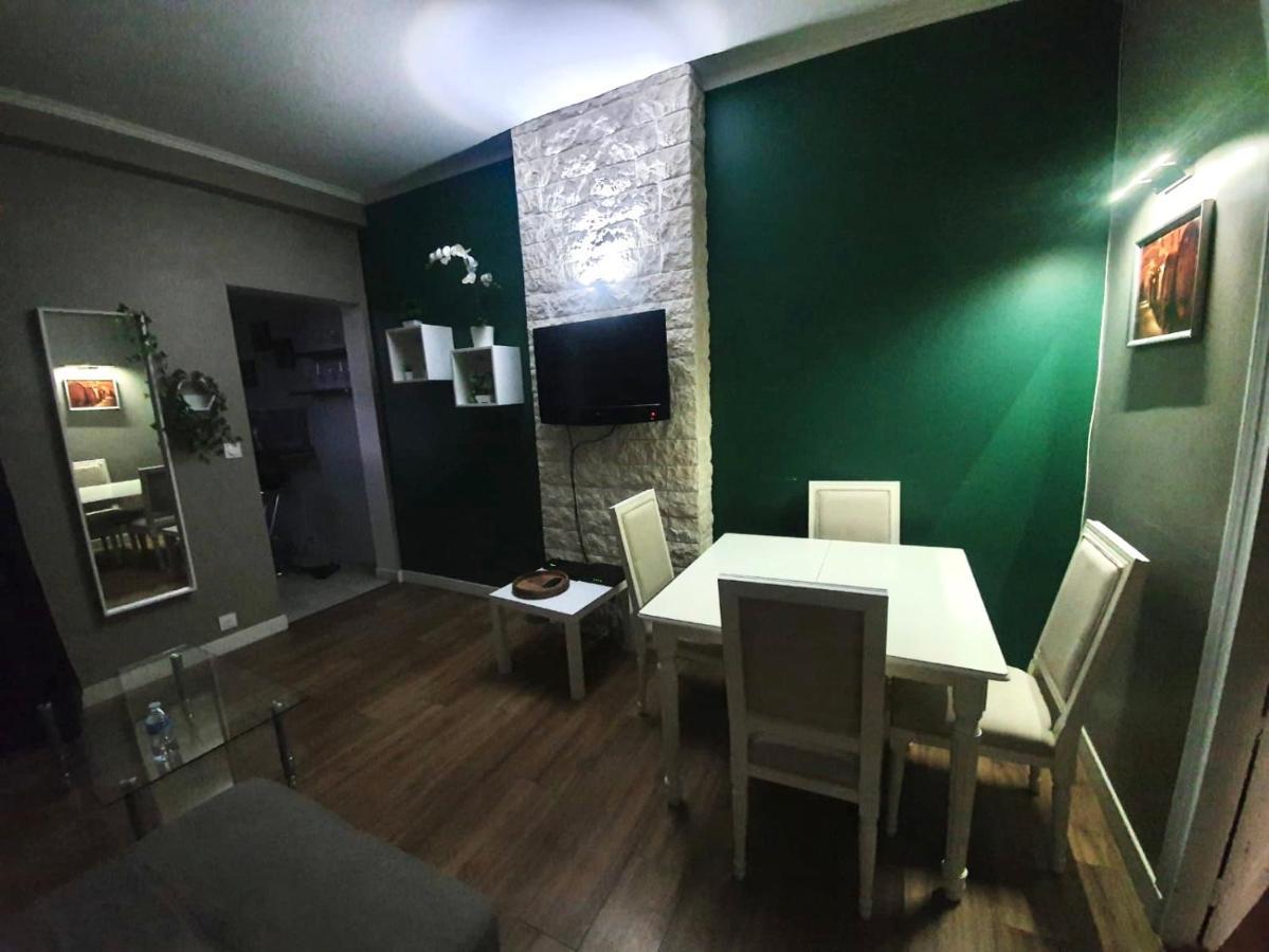 Appartement Refait Par Architecte. Proche De La Gare Et Le Centre De Реймс Екстериор снимка