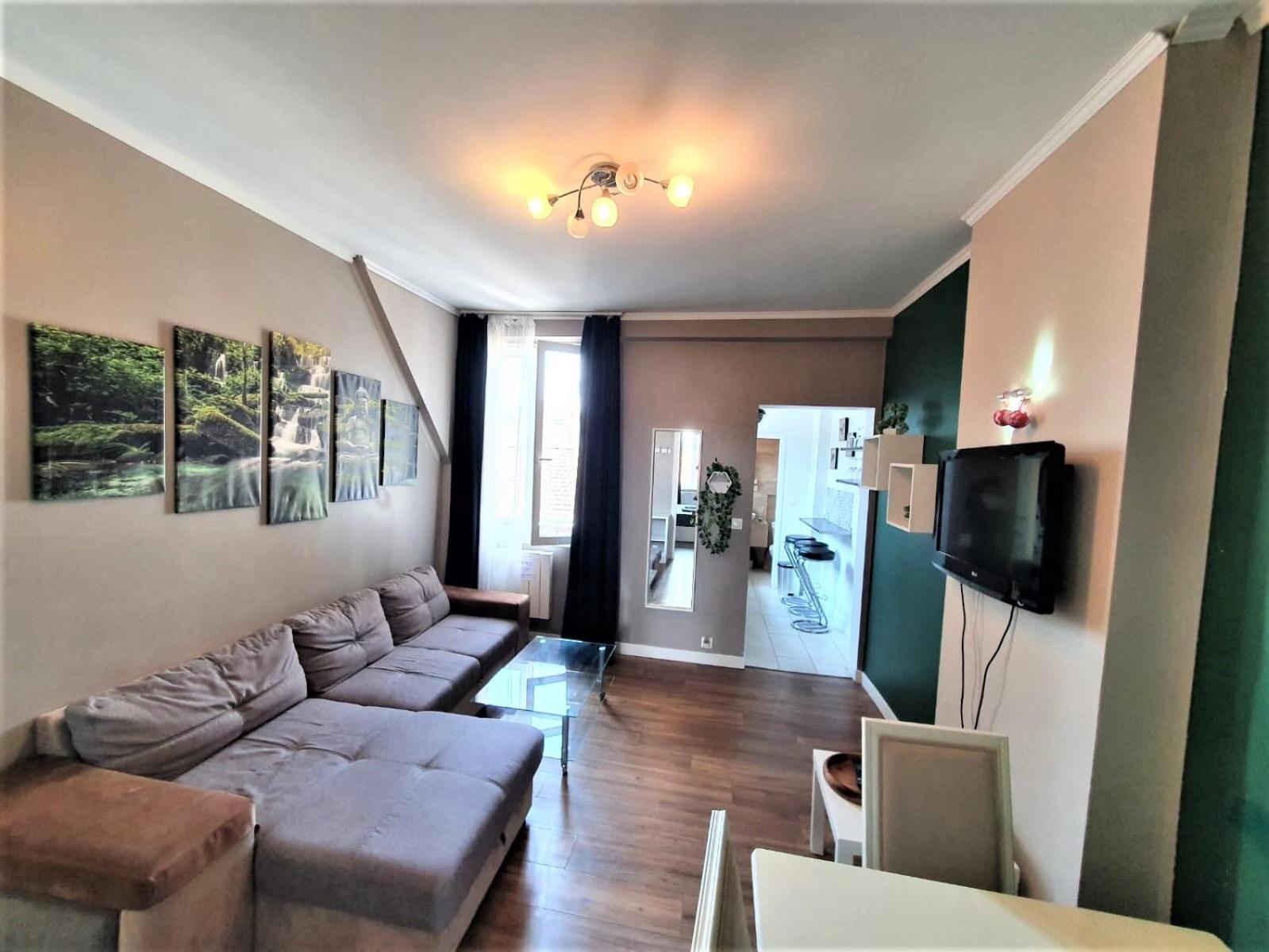 Appartement Refait Par Architecte. Proche De La Gare Et Le Centre De Реймс Екстериор снимка